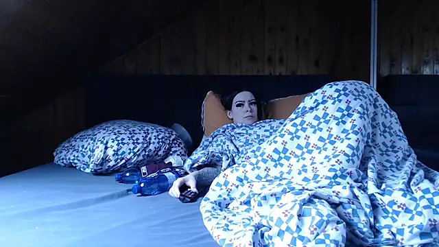 BoeseMoni1998 online show from 20, 2, 2026