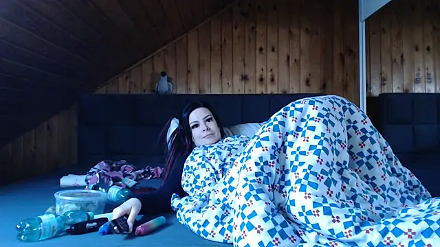 BoeseMoni1998 online show from 30, 10, 2025