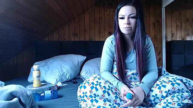 BoeseMoni1998 online show from 11, 11, 2025