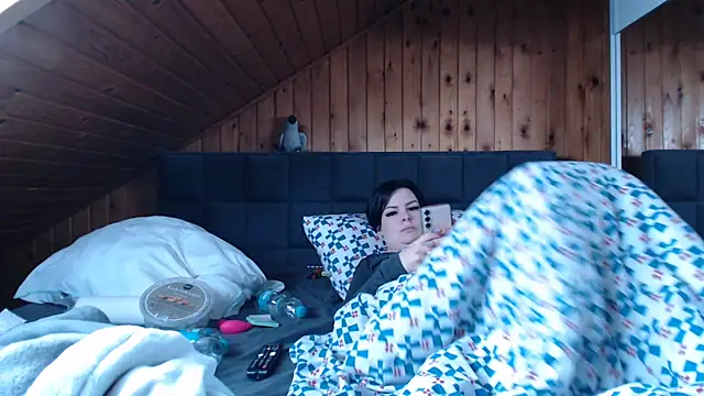 BoeseMoni1998 online show from 17, 9, 2025