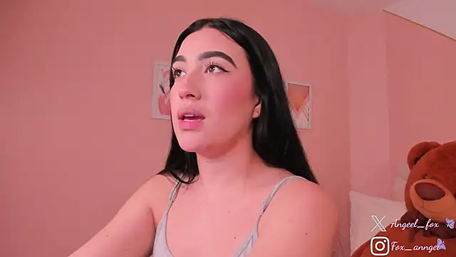 angeel fox online show from 27, 9, 2025