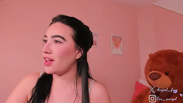 angeel fox online show from 17, 9, 2025