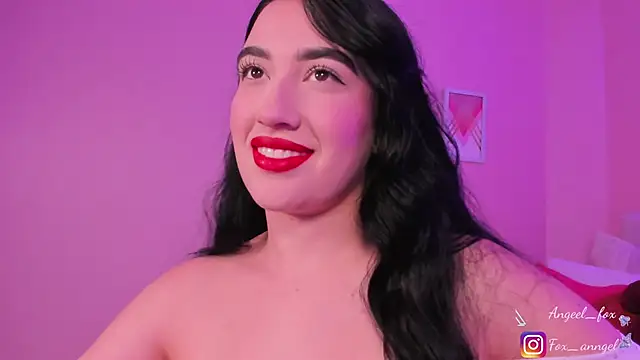 angeel fox online show from 10, 9, 2025