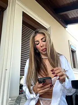 ArianaArianna online show from 12, 9, 2025