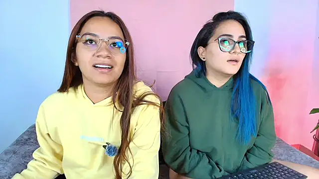 Jules n Gia online show from 30, 9, 2025