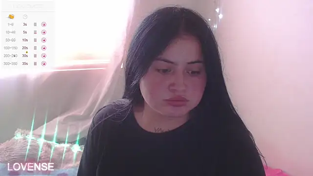 Snapshot of PamelaDoouce chatting on 5, 12, 2024 PamelaDoouce online show from 5, 12, 2024