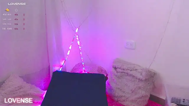 Snapshot of PamelaDoouce chatting on 14, 2, 2025 PamelaDoouce online show from 14, 2, 2025