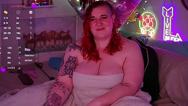 opalreigning online show from 3, 11, 2025