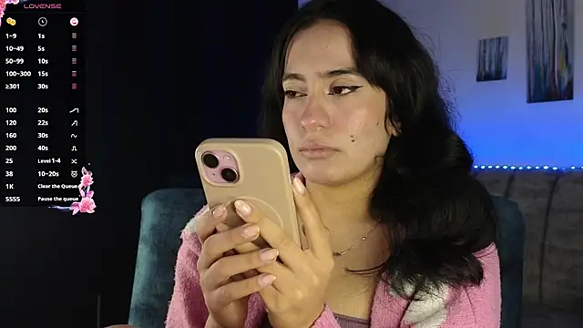 ZaraDames  online show from 17, 11, 2025