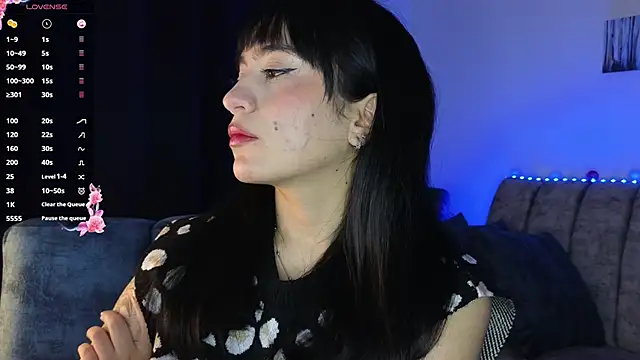 ZaraDames  online show from 17, 9, 2025