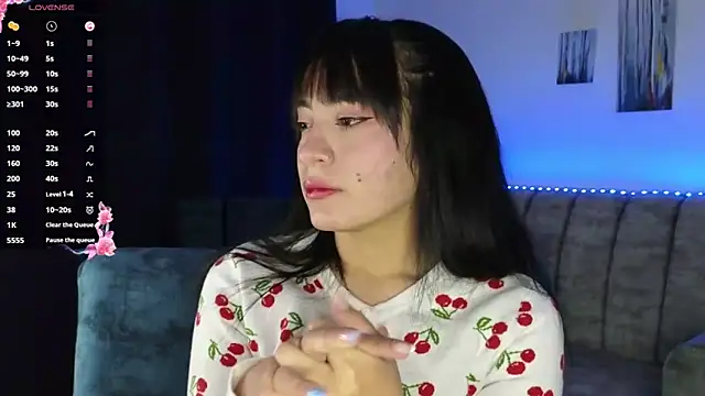 ZaraDames  online show from 7, 10, 2025