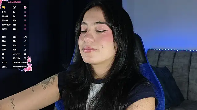 ZaraDames  online show from 6, 3, 2026