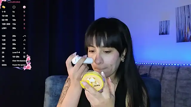 ZaraDames  online show from 2, 10, 2025