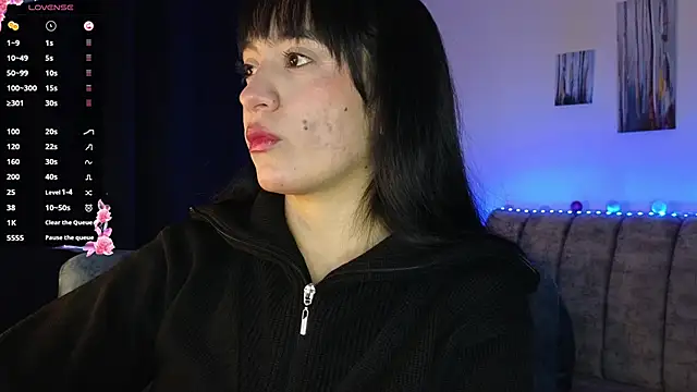 ZaraDames  online show from 24, 9, 2025