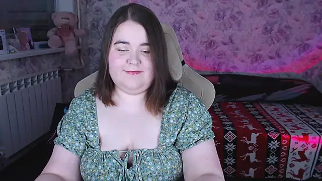 Estelle Hicks online show from 18, 3, 2026