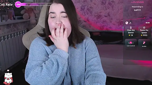 Estelle Hicks online show from 6, 4, 2026