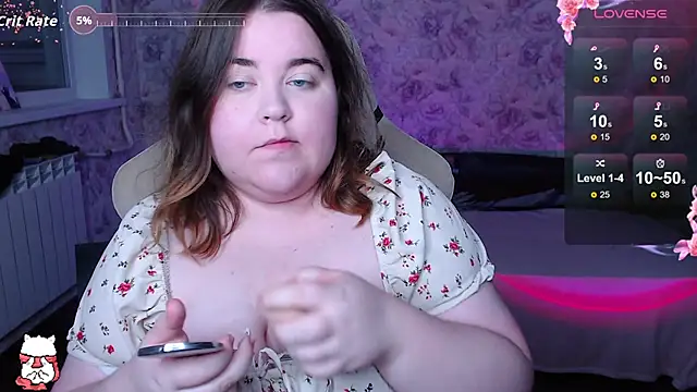 Estelle Hicks online show from 23, 9, 2025