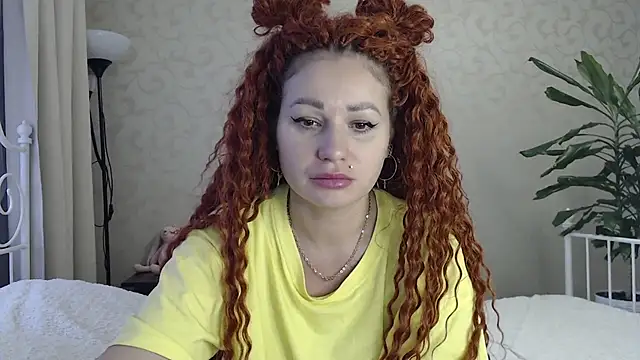 ShyEvaa online show from 8, 10, 2025