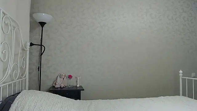 ShyEvaa online show from 31, 10, 2025