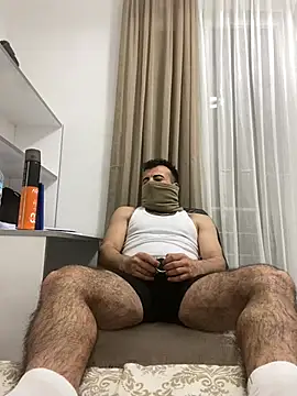 Snapshot of Robin45tr chatting on 13, 1, 2026 Robin45tr online show from 13, 1, 2026