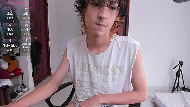 Danni boy online show from 15, 12, 2025