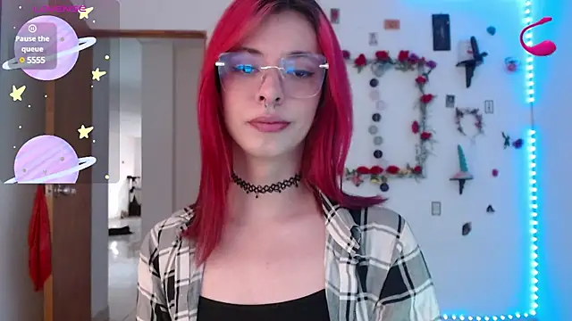 Snapshot of _GalyaX_ chatting on 6, 2, 2025 GalyaX online show from 6, 2, 2025