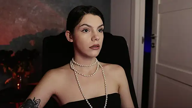 mistress  rochelle online show from 4, 3, 2025