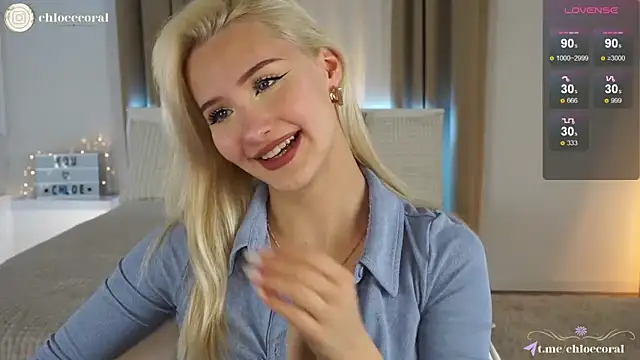 ChloeCoral online show from 25, 1, 2025