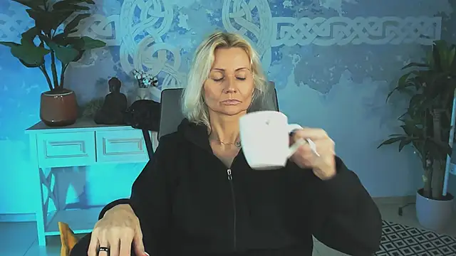 LilithLevite online show from 14, 2, 2025