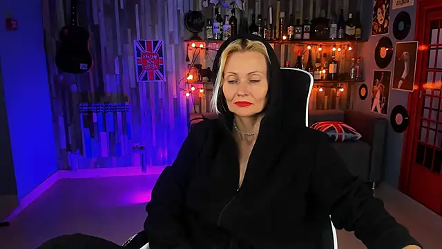 LilithLevite online show from 10, 2, 2025