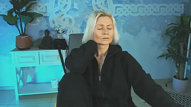 LilithLevite online show from 14, 2, 2025