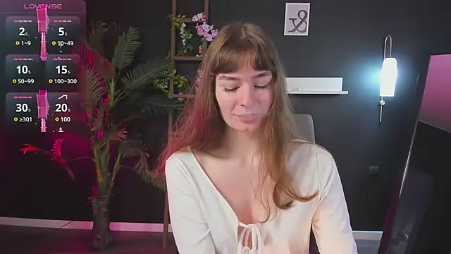 EvaSelin online show from 8, 3, 2025