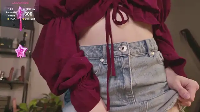 EvaSelin online show from 3, 10, 2025