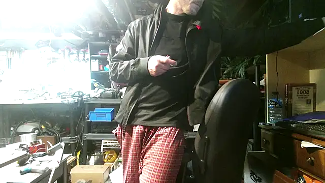 mrwinsalot88 online show from 2, 11, 2025