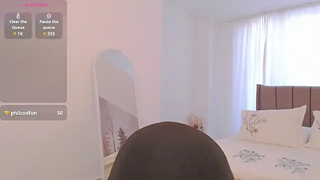 TumiLio online show from 27, 1, 2025