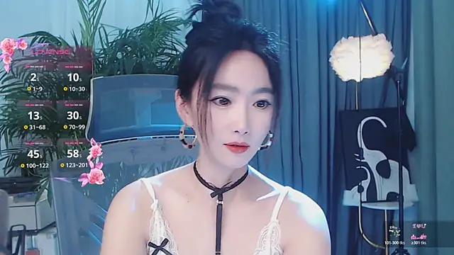 FeiFei-babe online show from 8, 4, 2026