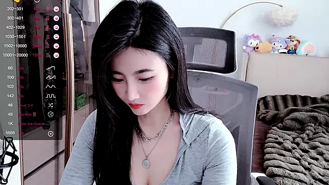 FeiFei-babe online show from 7, 3, 2025