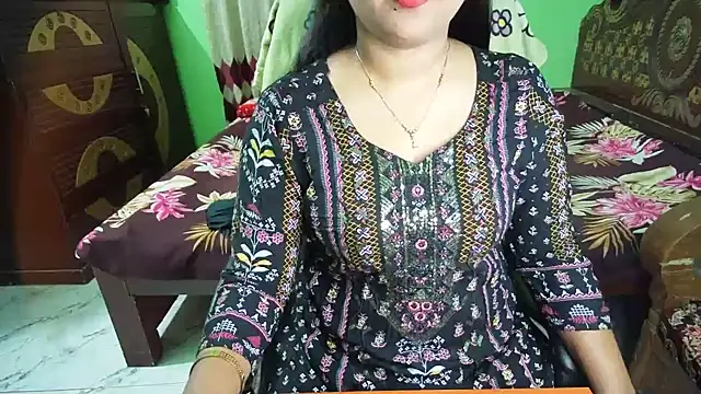 BengaliQueenStar online show from 3, 7, 2026