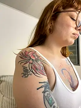 sophia goth online show from 23, 9, 2025