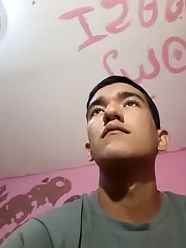 Sweetiefoxxx online show from 7, 3, 2025