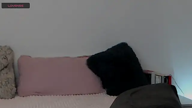 BriannaBk online show from 14, 4, 2026