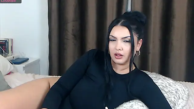 Snapshot of BriannaBk chatting on 7, 1, 2025 BriannaBk online show from 7, 1, 2025