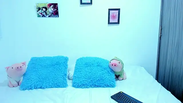 Snapshot of Agataowens chatting on 22, 10, 2025 Agataowens online show from 22, 10, 2025