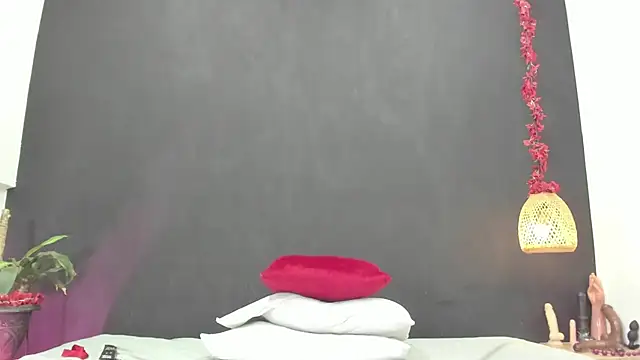 Luna smit08 online show from 12, 11, 2025