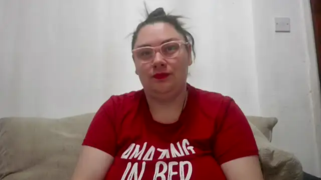 Bustycurves online show from 25, 10, 2025