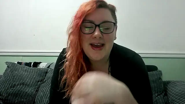 Bustycurves online show from 26, 2, 2025