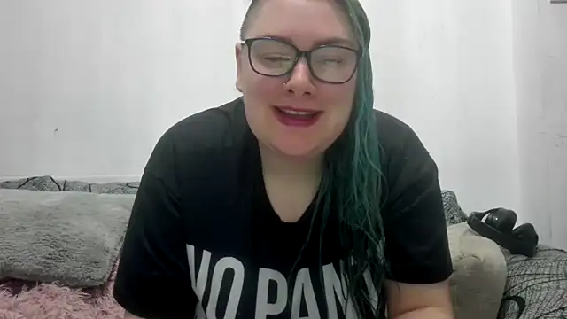 Bustycurves online show from 11, 4, 2026