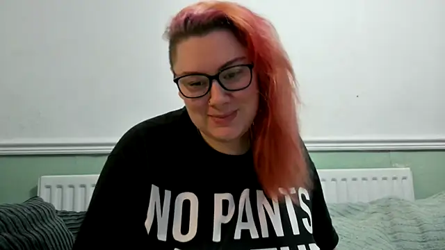 Bustycurves online show from 13, 1, 2025