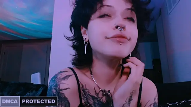 NaughtyLittleFox online show from 25, 2, 2026