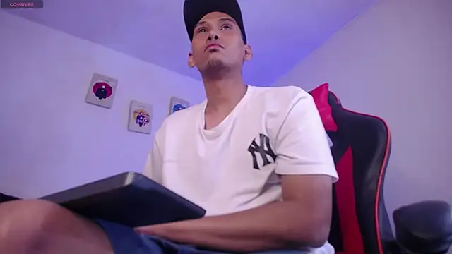 Jaison halls online show from 9, 10, 2025